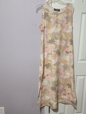 Sag Harbor Beige and Pink Floral Midi Dress
